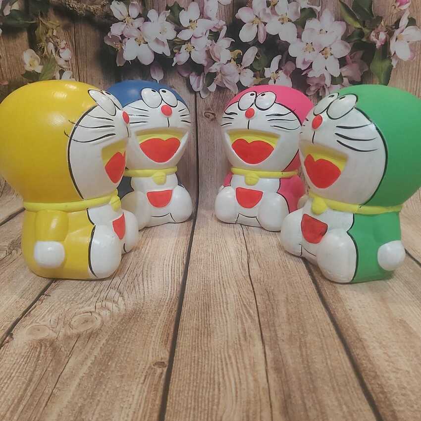 DORAEMON NGỒI